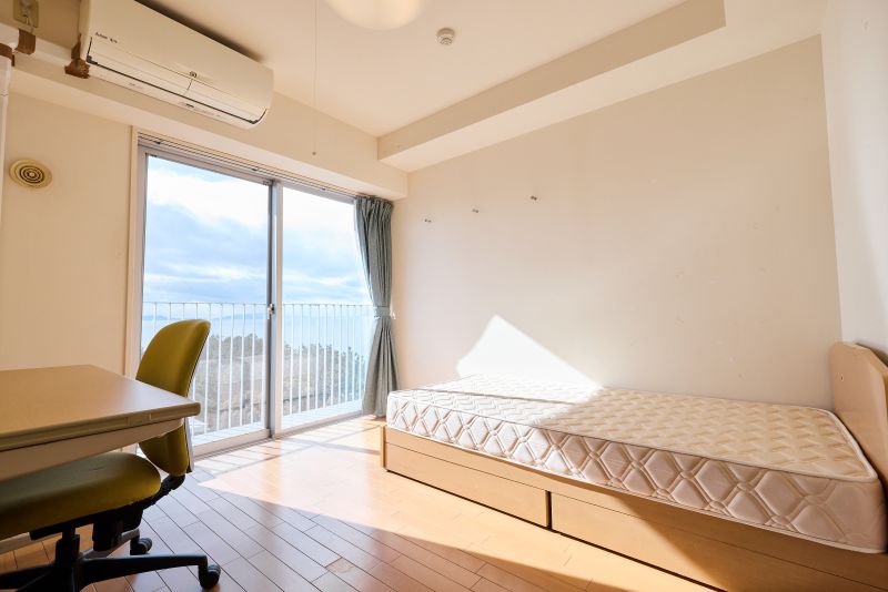 ワンルームタイプの寮室