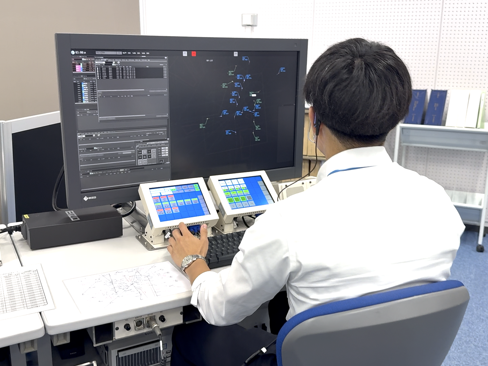 atc_航空路管制実習室.PNG
