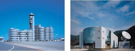 空港に設置された建築施設の外観