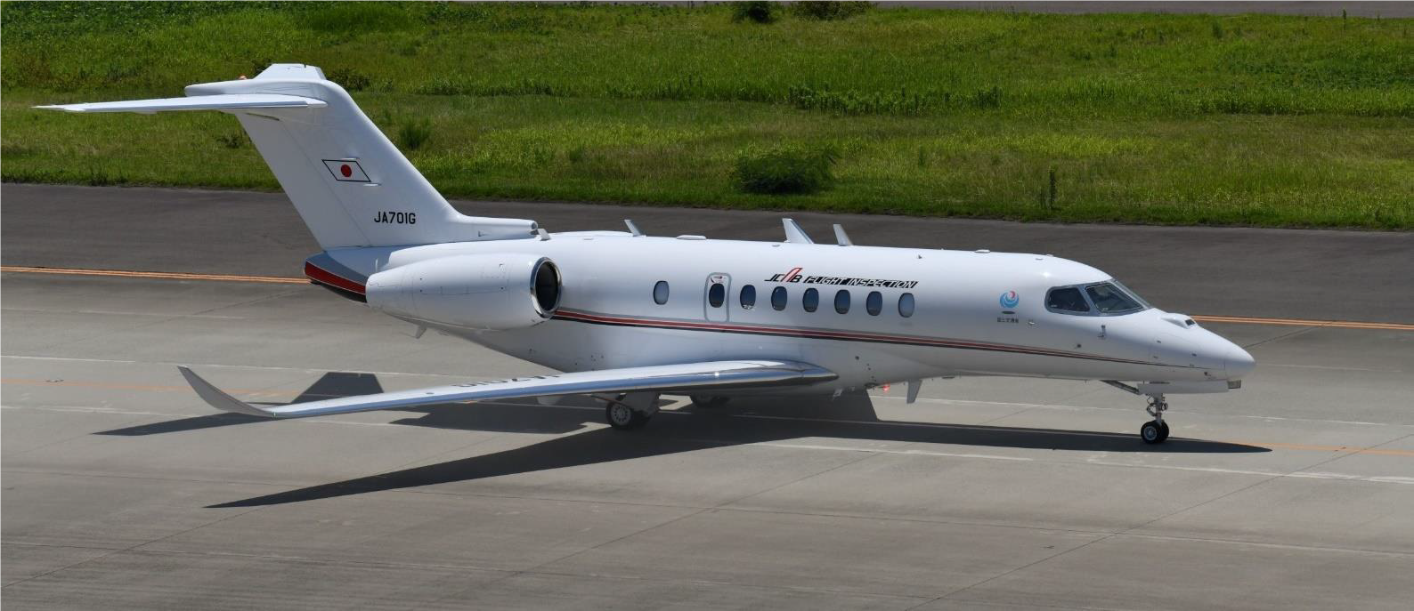 テキストロン・アビエーション社製 C700型（Longitude）航空機 1機